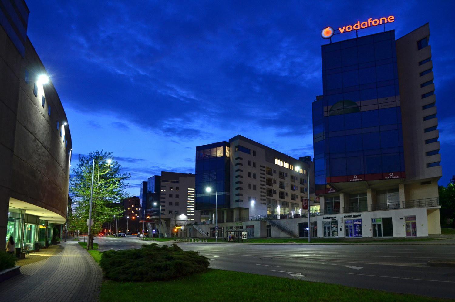 Macropolis Apartments Miskolc Exterior foto